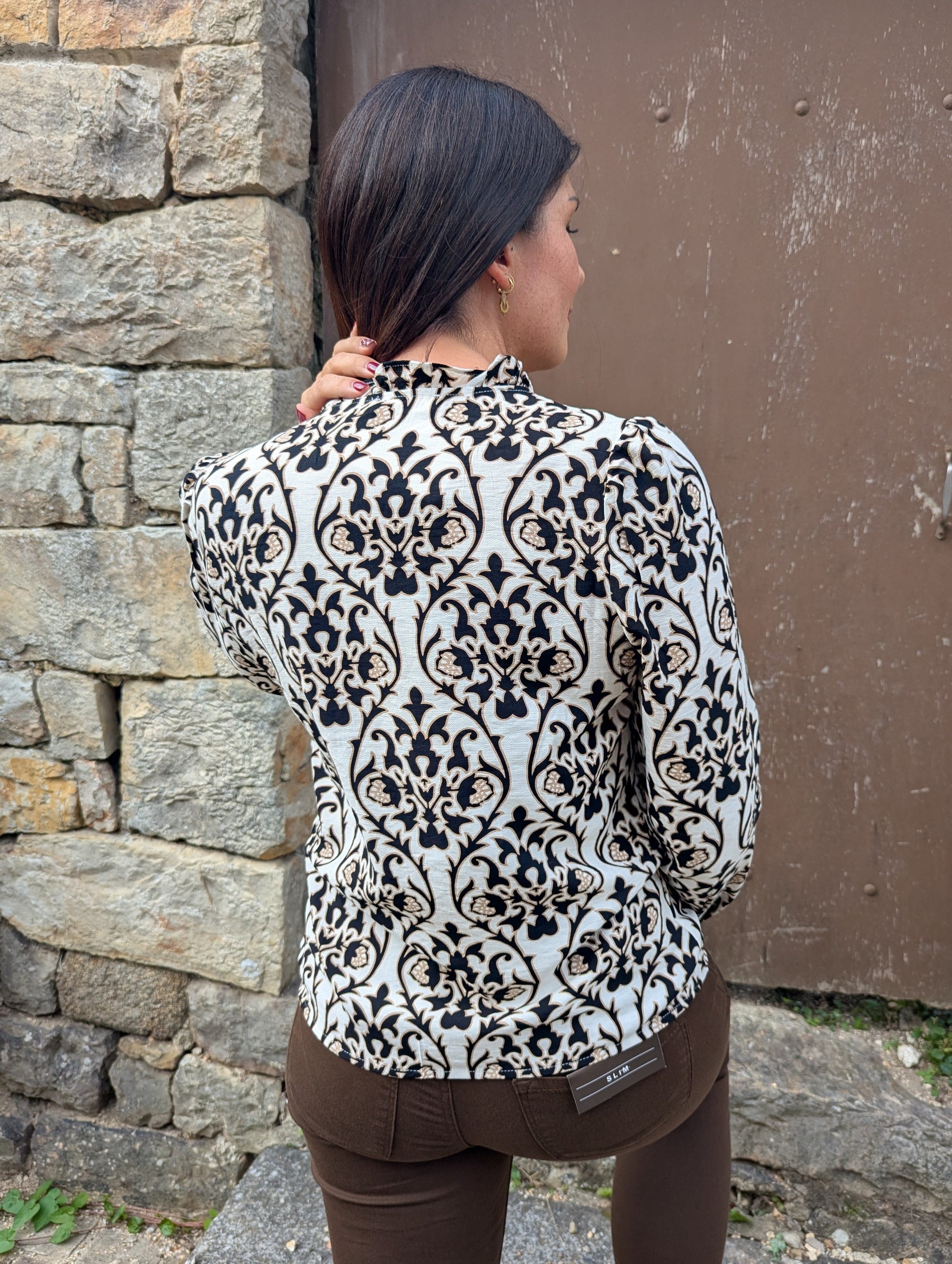 Blouse femme fleurs baroques beige noir marron