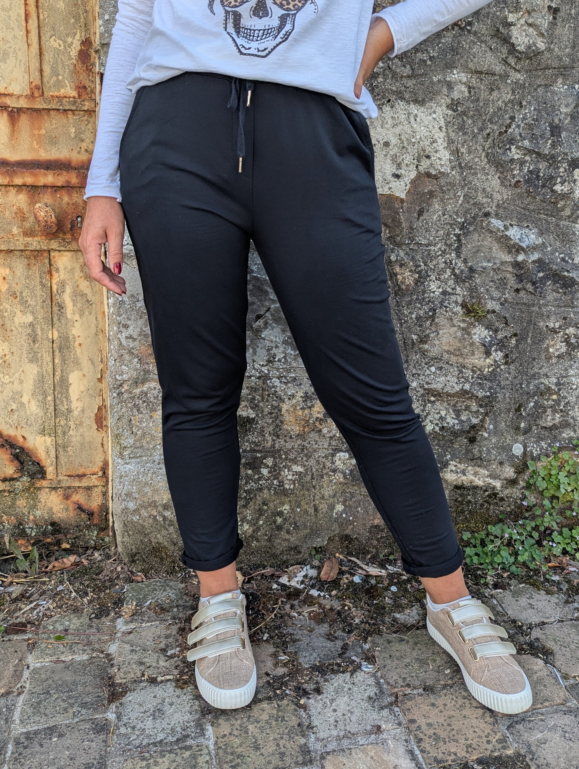 Pantalon jogging femme noir oeil doré poche