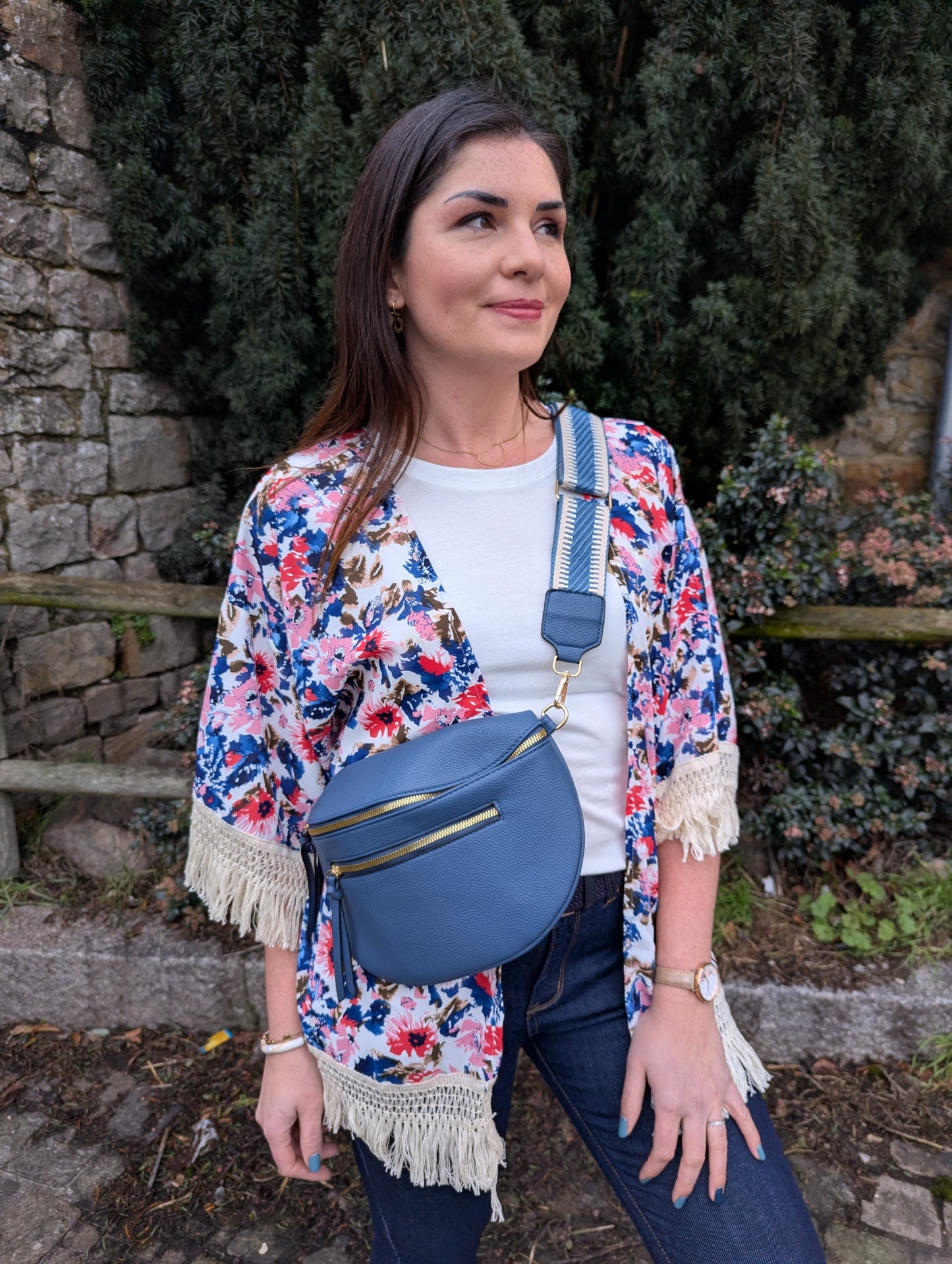 Kimono fleuri blanc rose marine femme avec franges écru