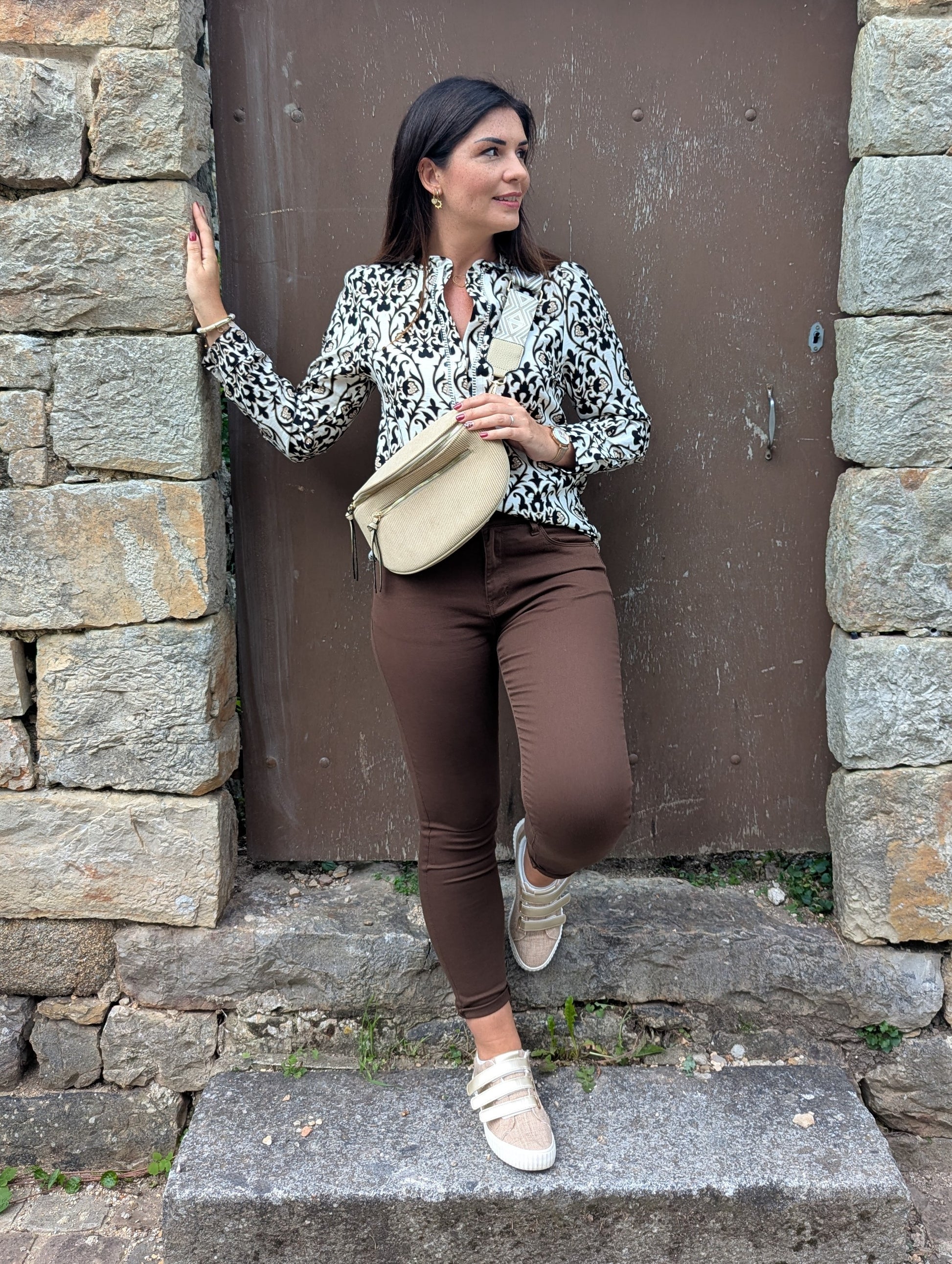 Jean slim stretch marron chocolat seconde peau femme