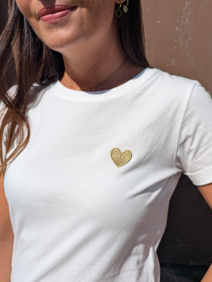 T-shirt blanc avec petit coeur doré col rond