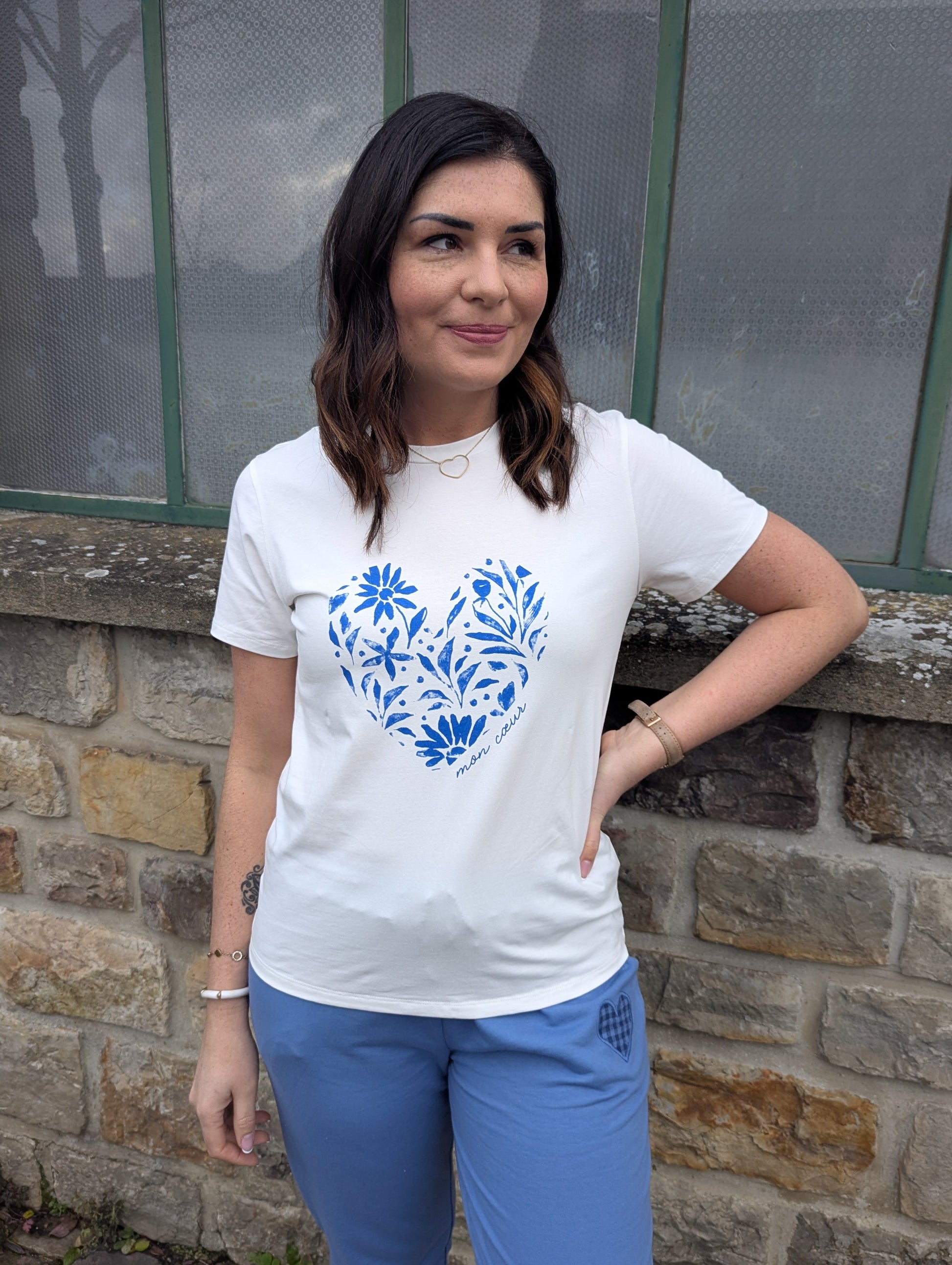 T-shirt mon coeur blanc et bleu pour femme col en v
