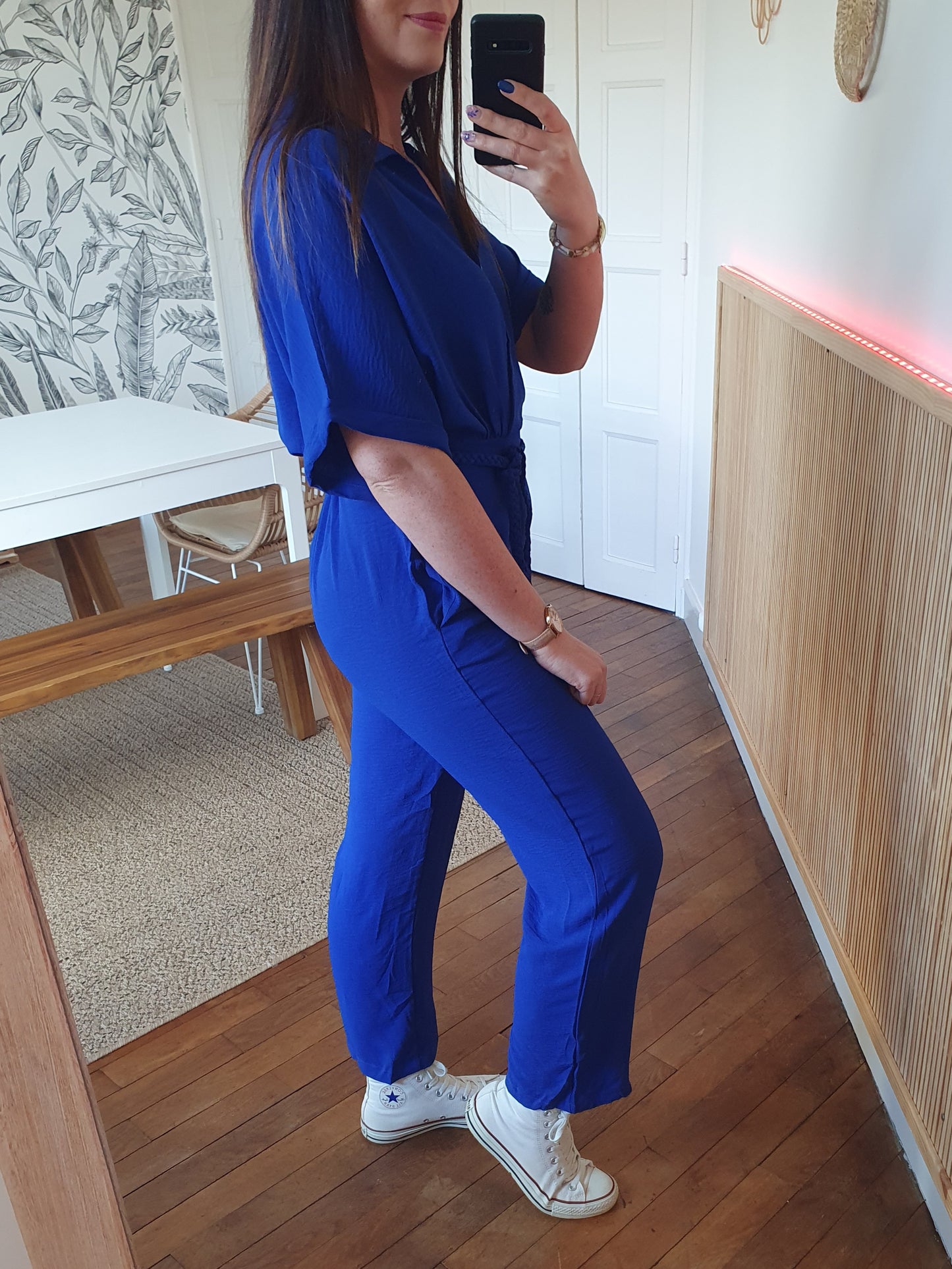 Combinaison pantalon fluide bleu roi matière fluide poches