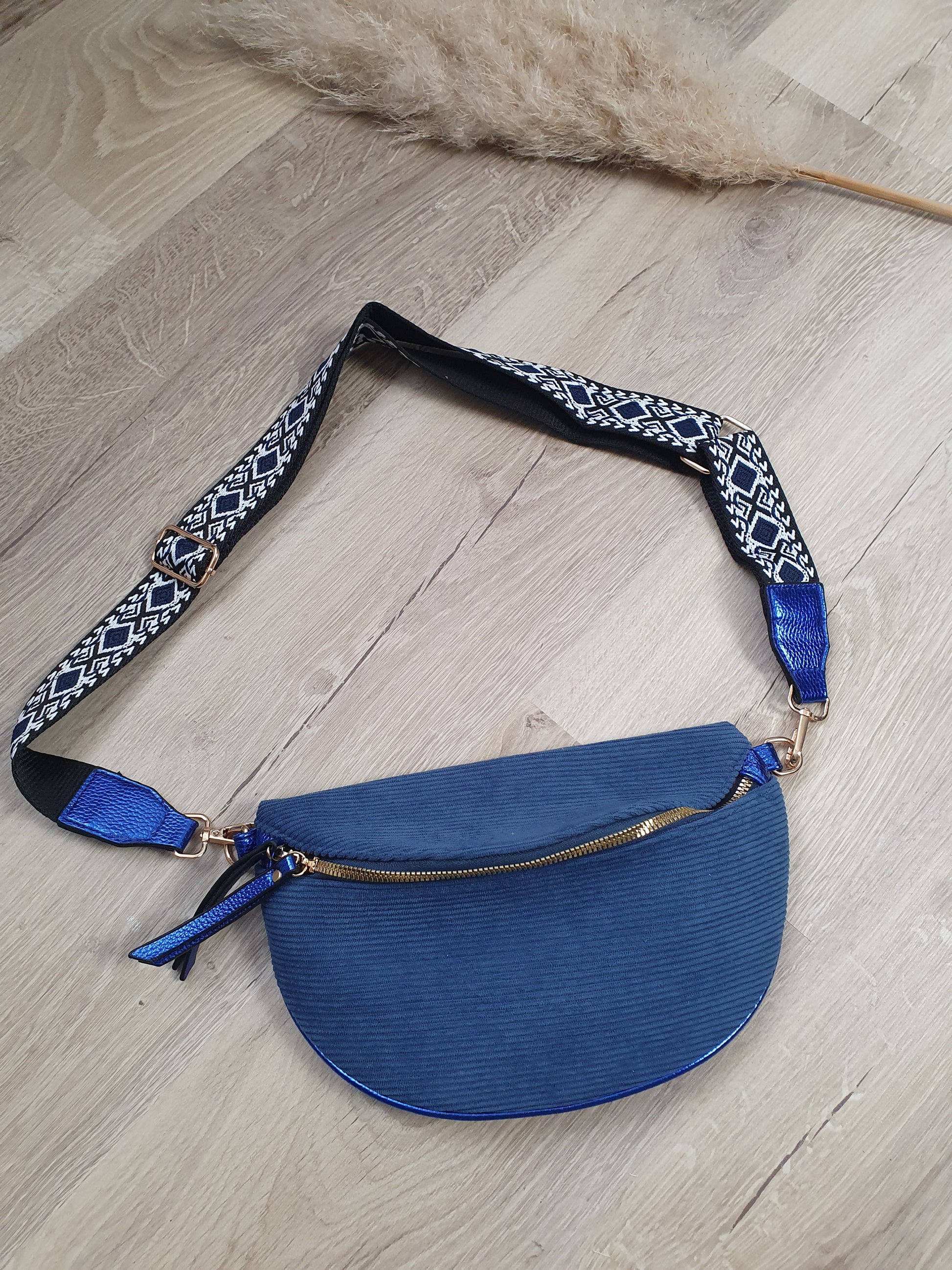 Ceinture banane bleu marine bandoulière réglable pour femme