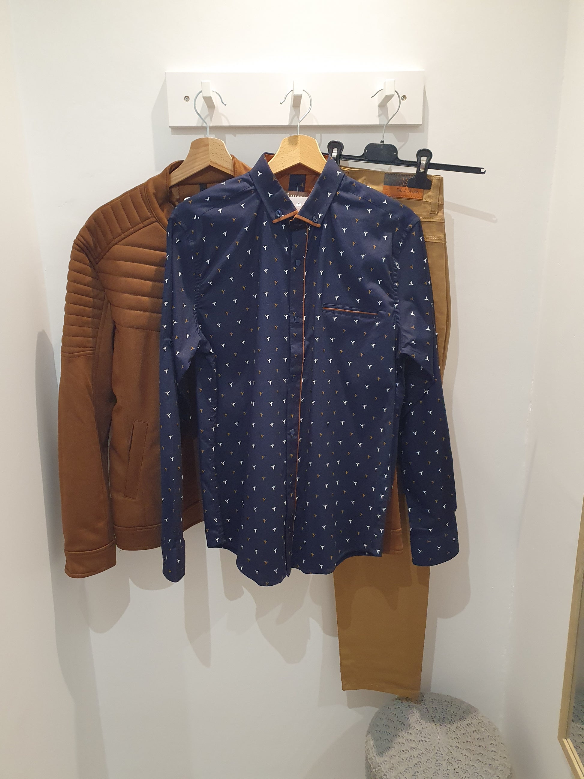 Chemise bleu marine à motifs homme tendance