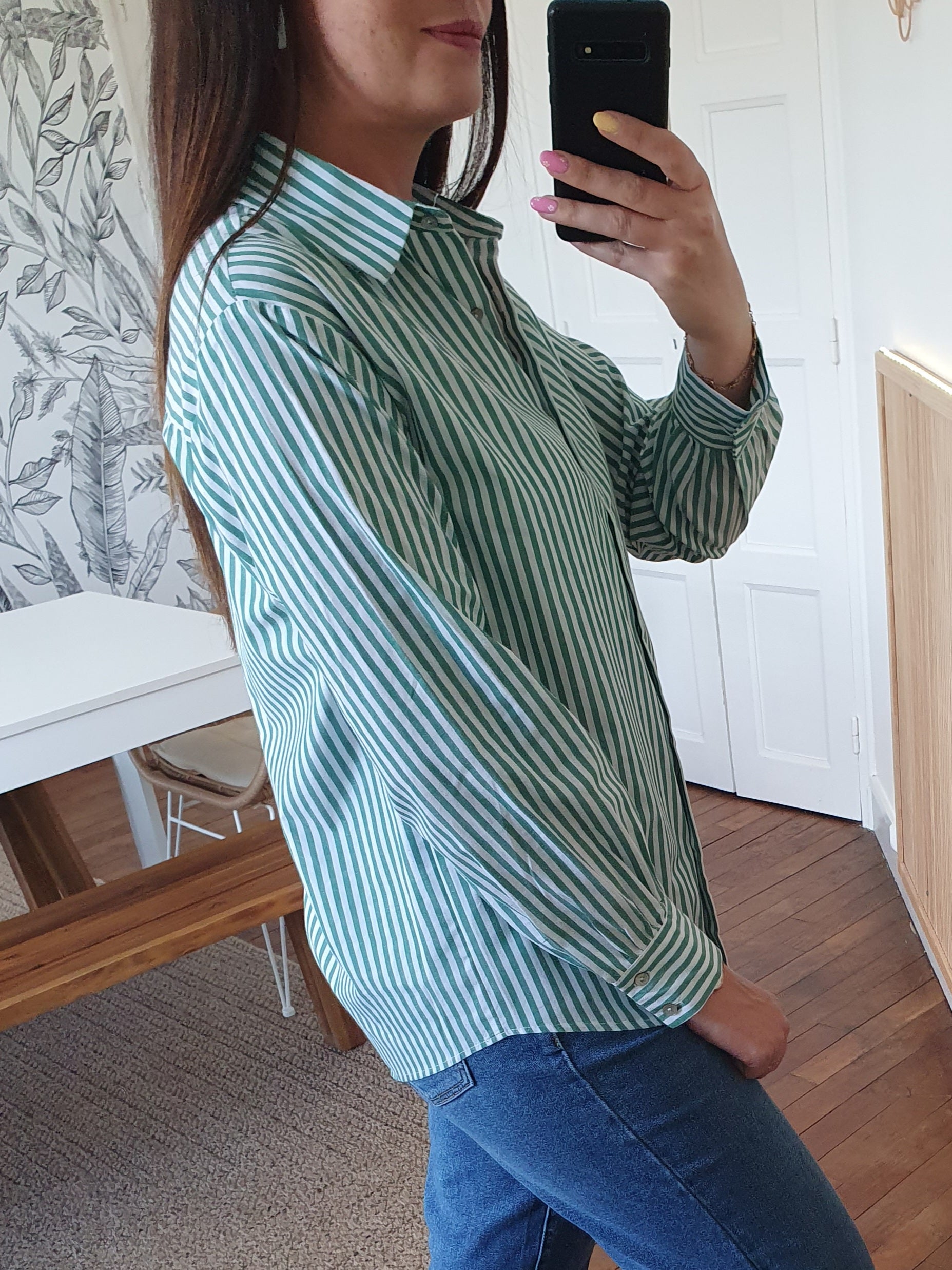 Chemise rayée vert et blanc coupe droite oversize fluide