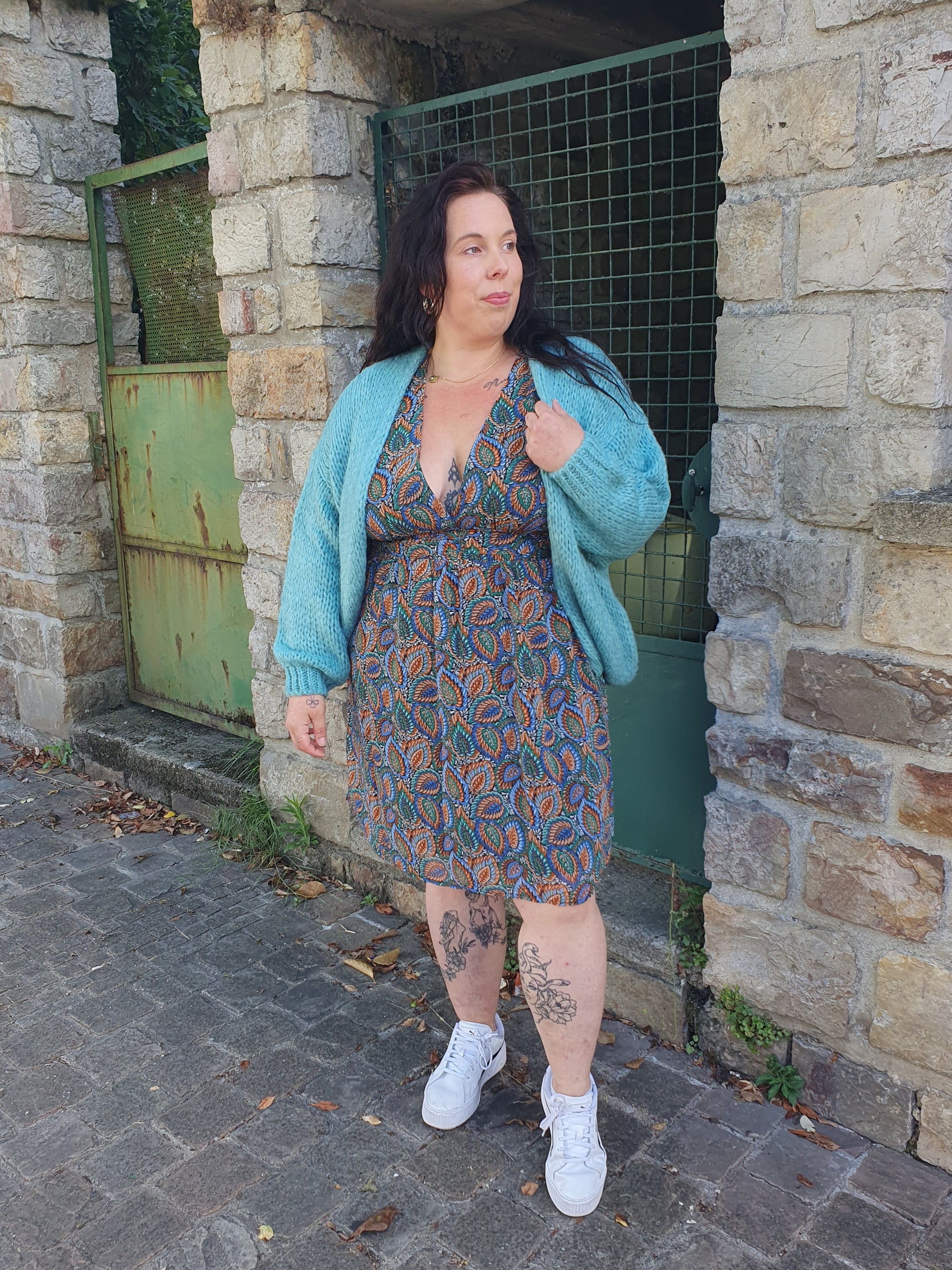 Robe manches longues vert et camel feuilles collection curvy