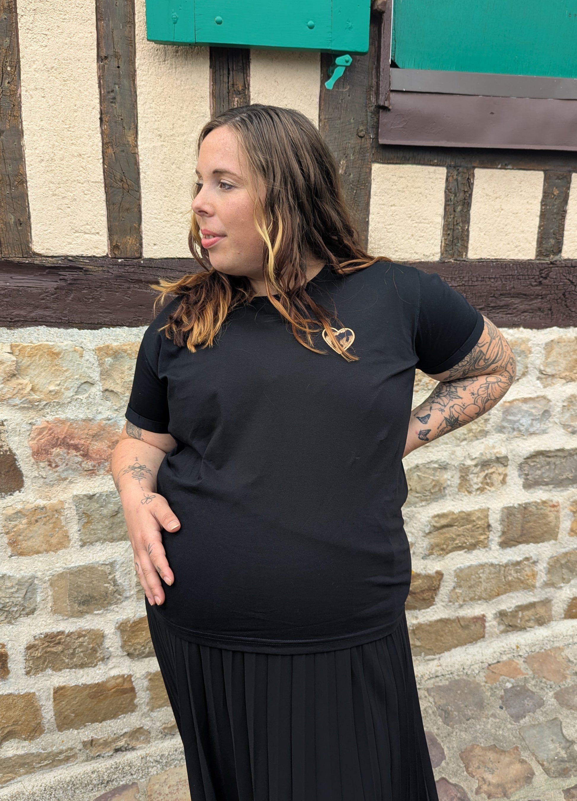 T-shirt noir avec coeur léopard femme grande taille
