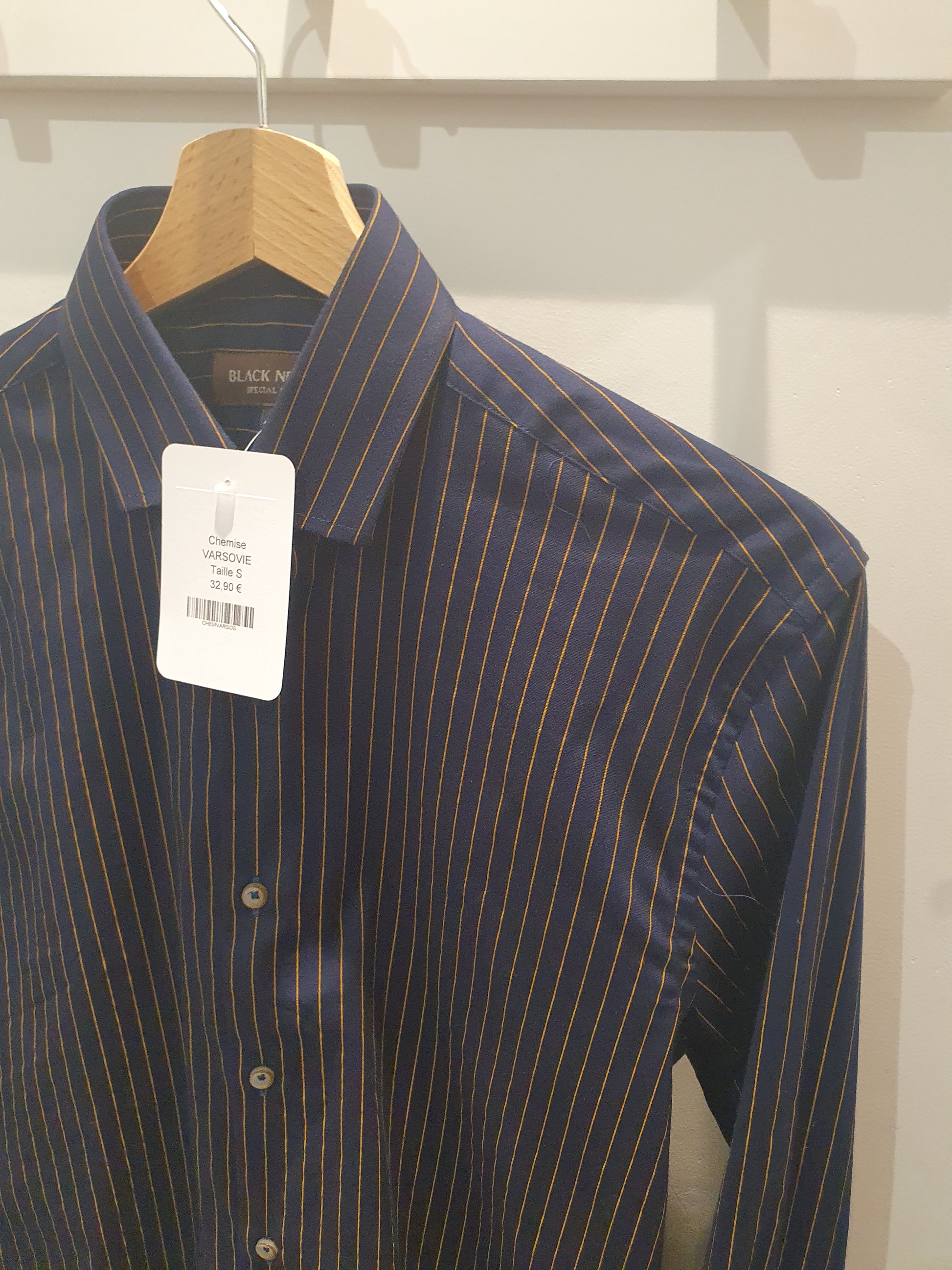 Chemise bleu marine rayures fines jaune moutarde homme
