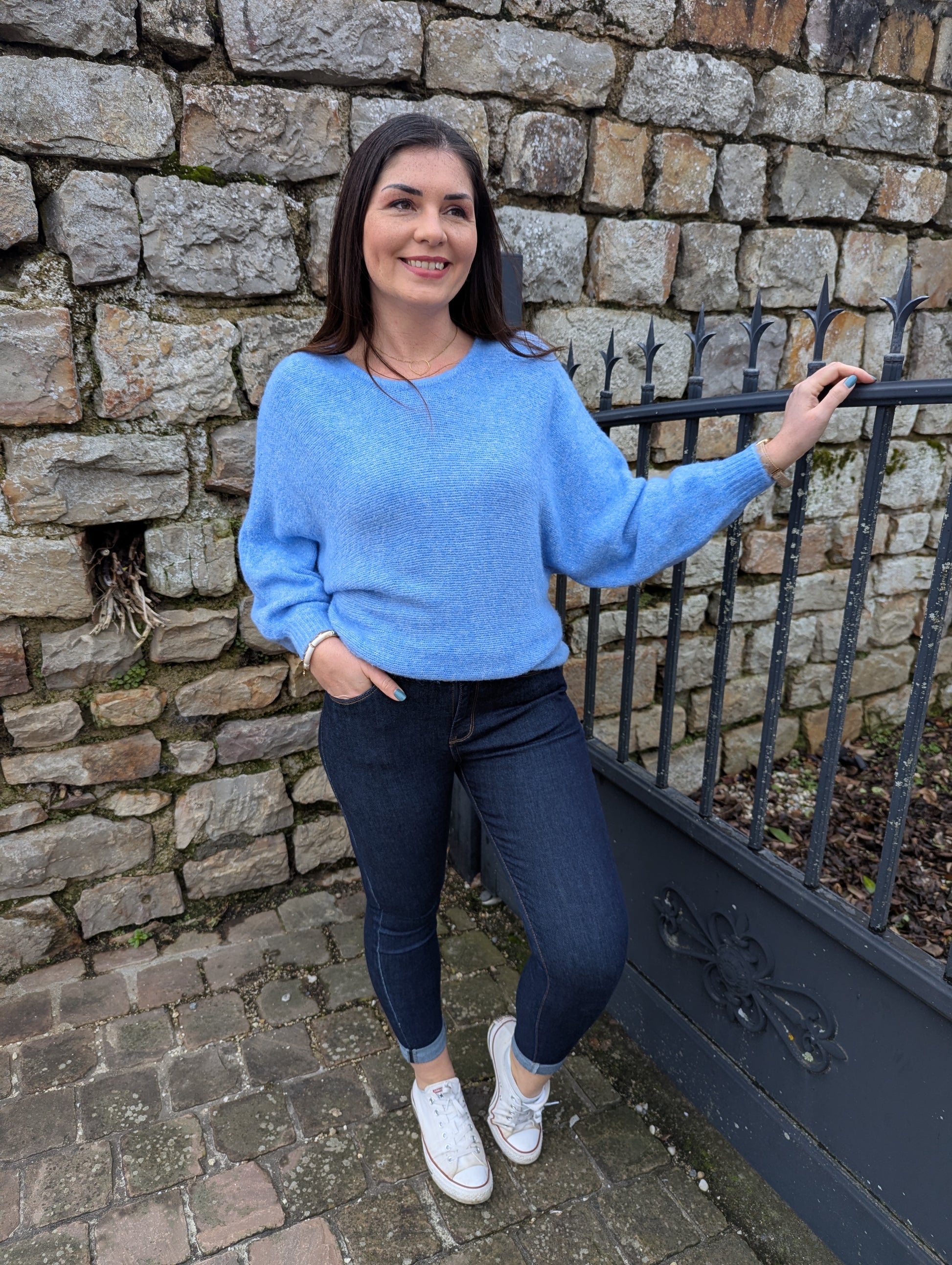 Pull bleu ciel coupe oversize femme