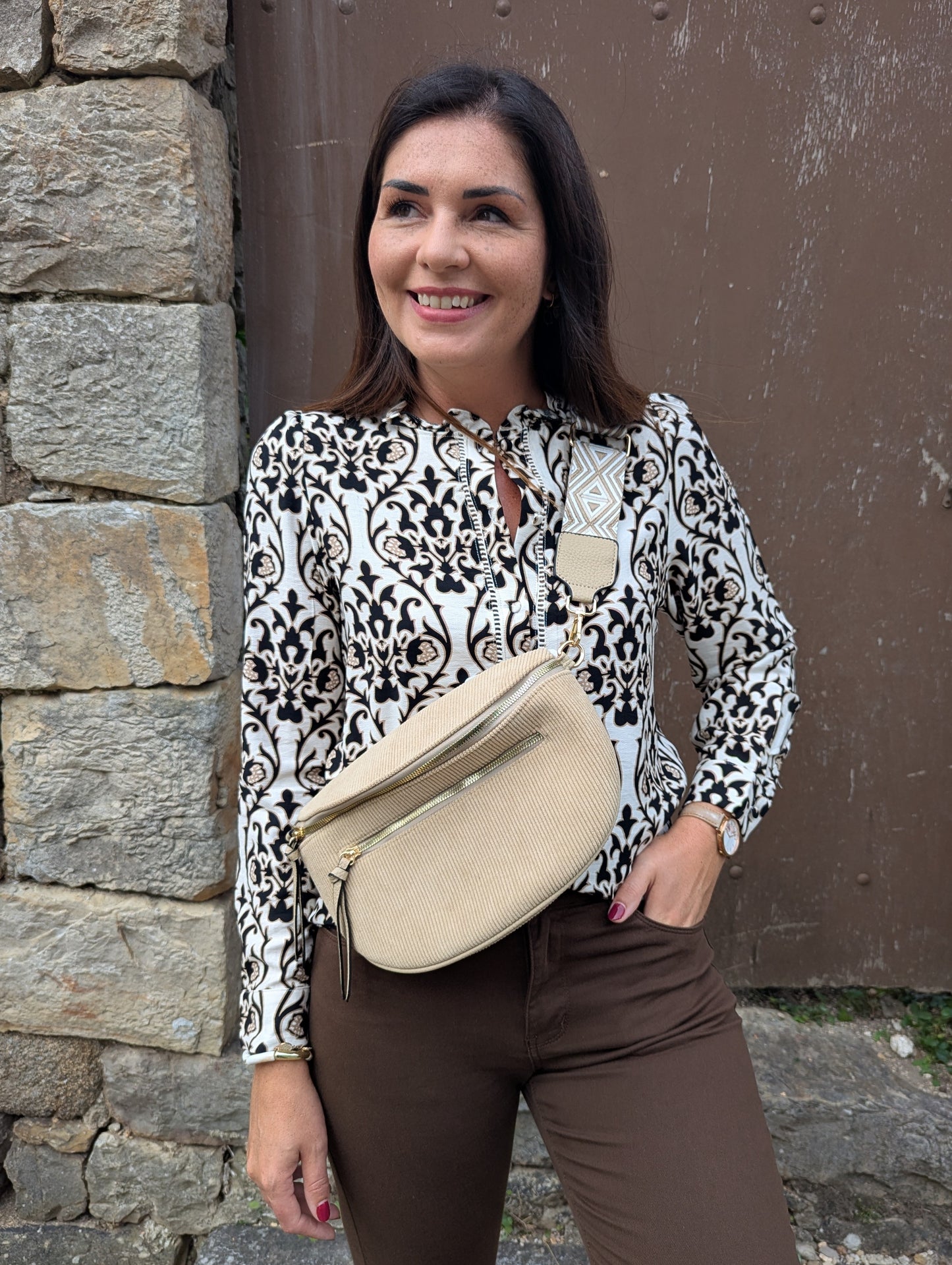Blouse femme fleurs baroques beige noir marron