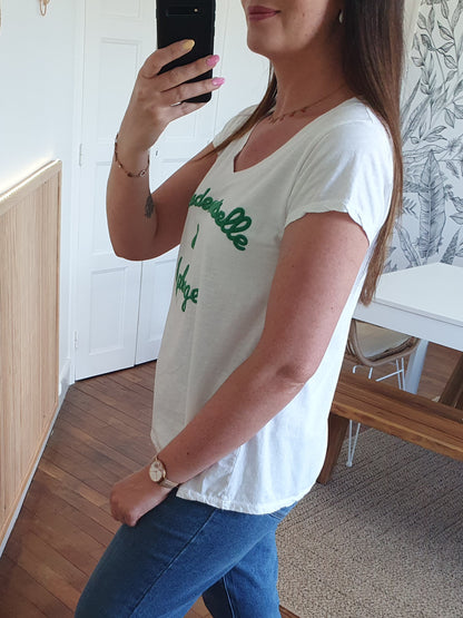 T-shirt mademoiselle à la plage blanc et vert taille unique