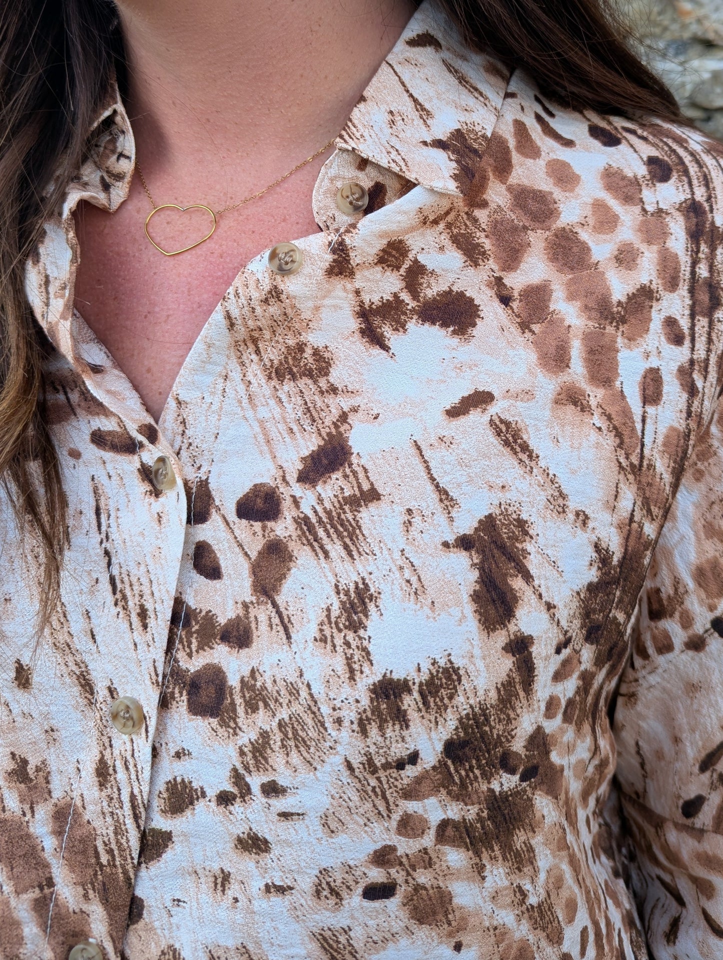 Chemise fluide oversize marron et beige peinture