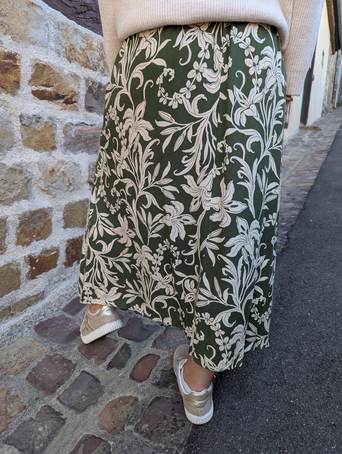 Jupe longue kaki et beige motif fleurs avec 2 poches