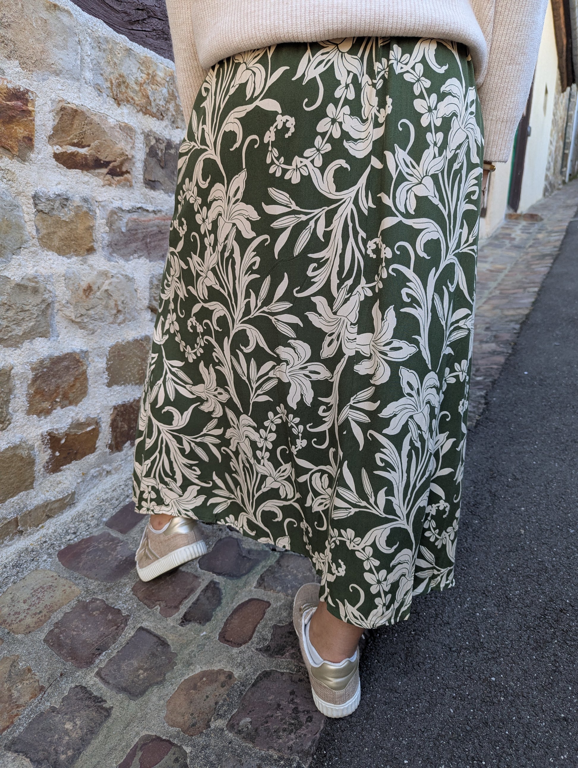 Jupe longue kaki et beige motif fleurs avec 2 poches