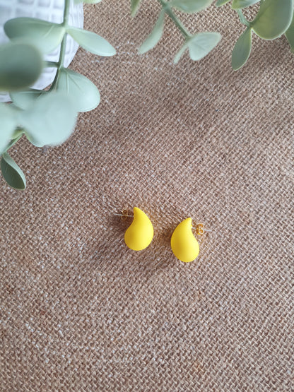 Boucles d'oreilles multicolores forme de goutte pep's