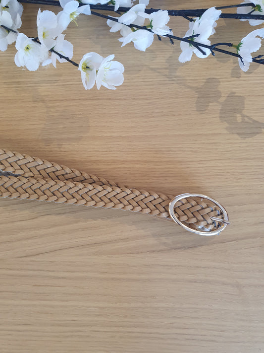 Ceinture taupe tressée taille unique pour femme boucle dorée