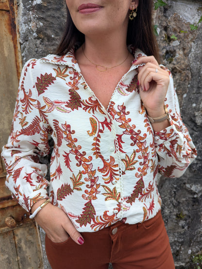 Chemise femme motif feuilles automne écru terracotta