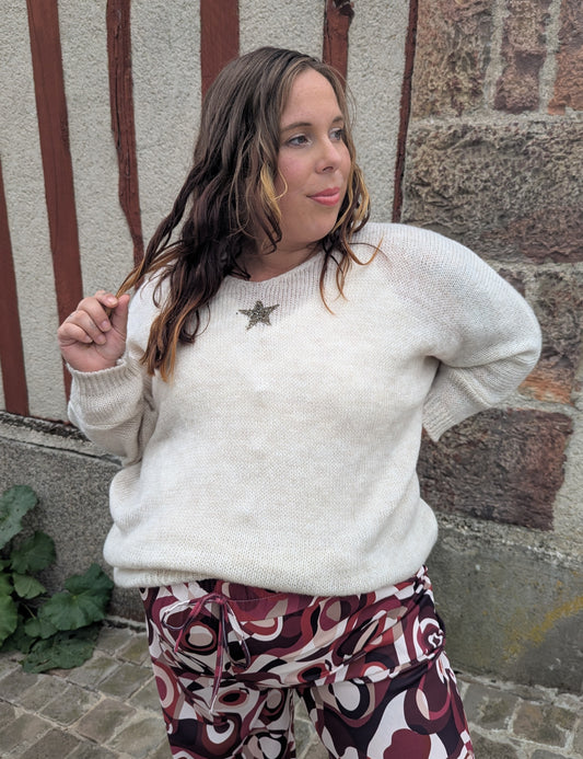 Pull beige avec étoile devant oversize grande taille
