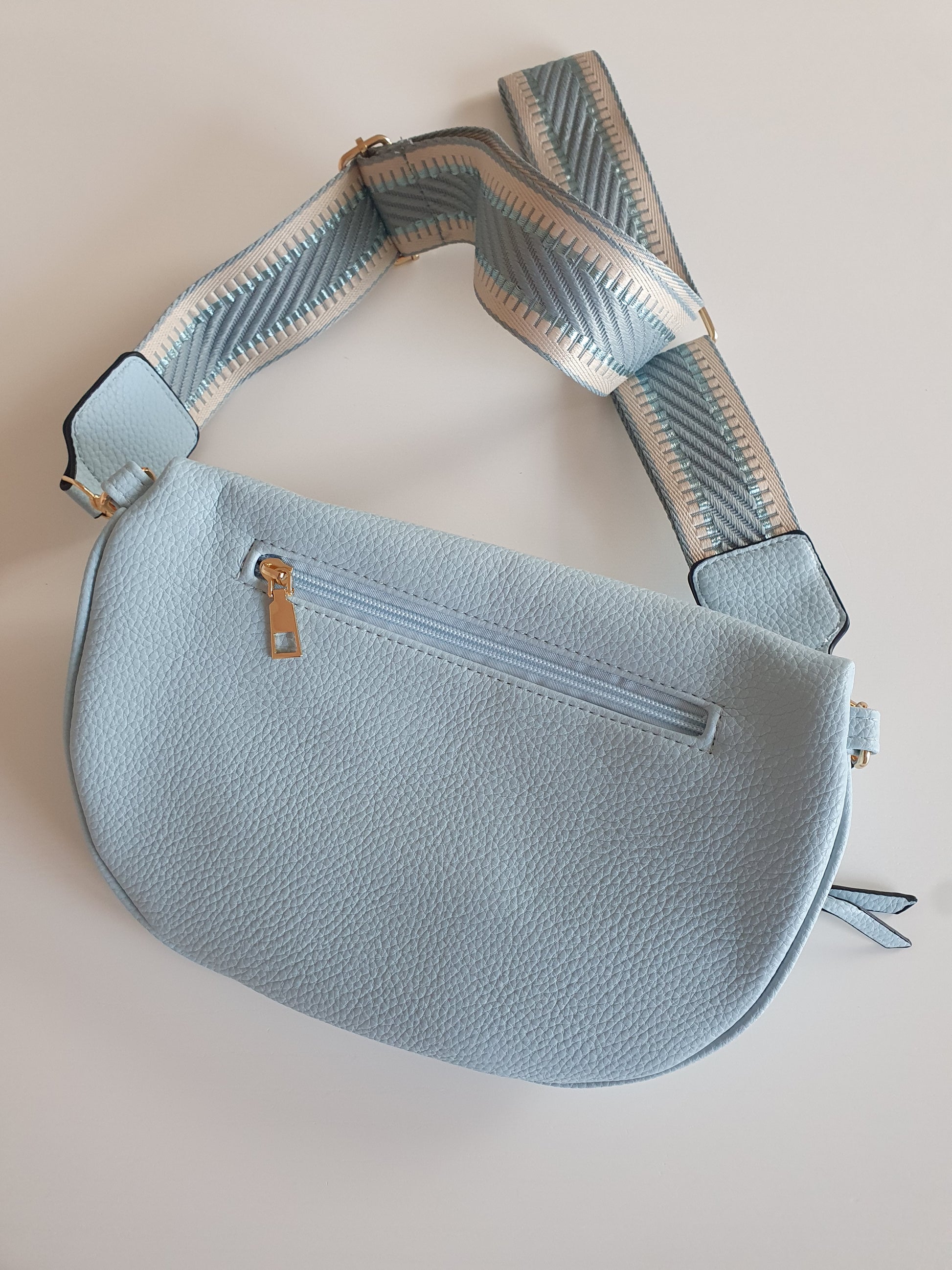 Ceinture banane bleu ciel bandoulière réglable pour femme