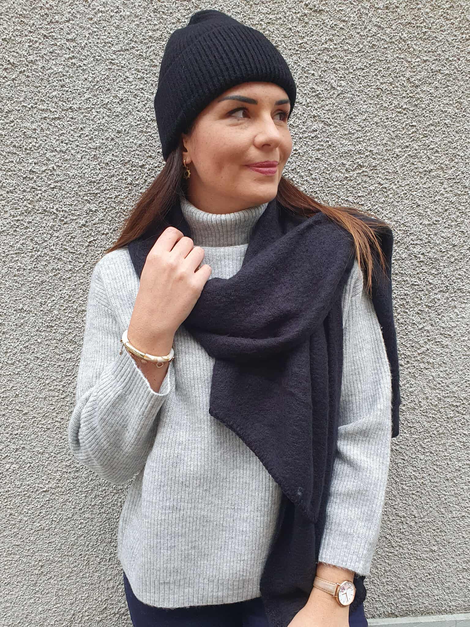 Bonnet noir femme chaud en poils de lapin