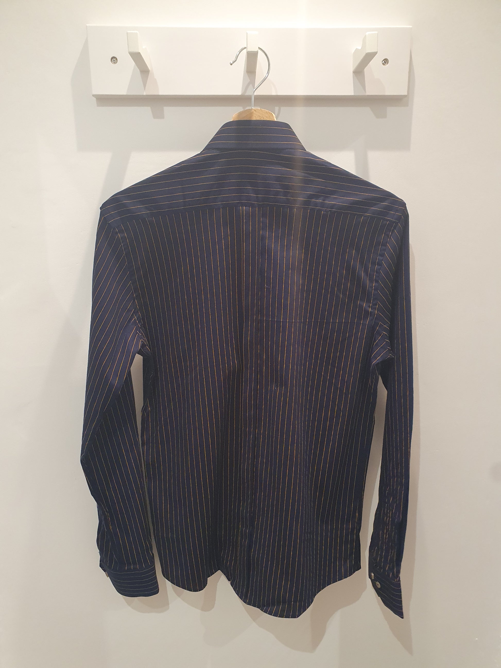 Chemise bleu marine rayures fines jaune moutarde homme