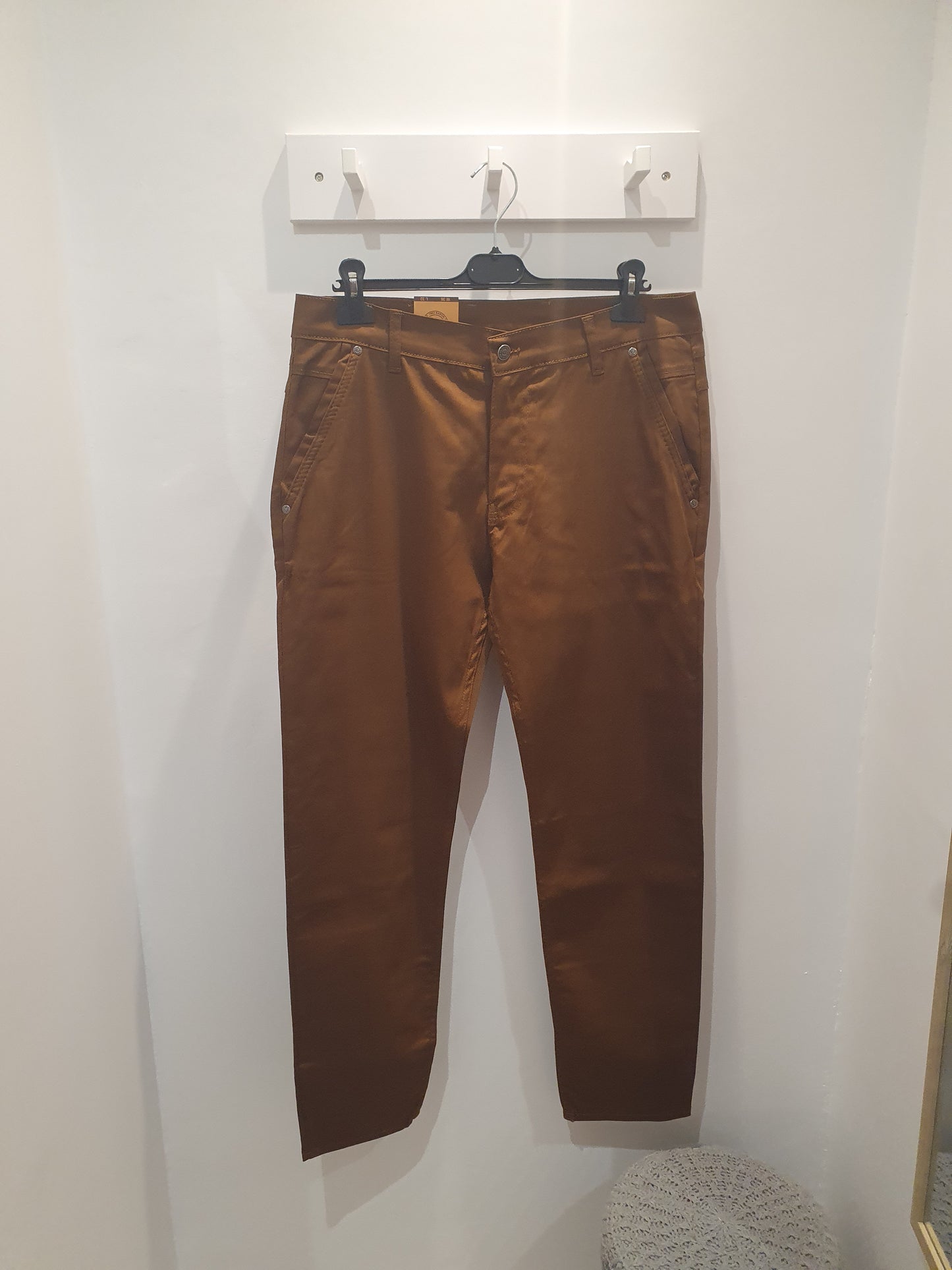 Pantalon CHINO (cognac)