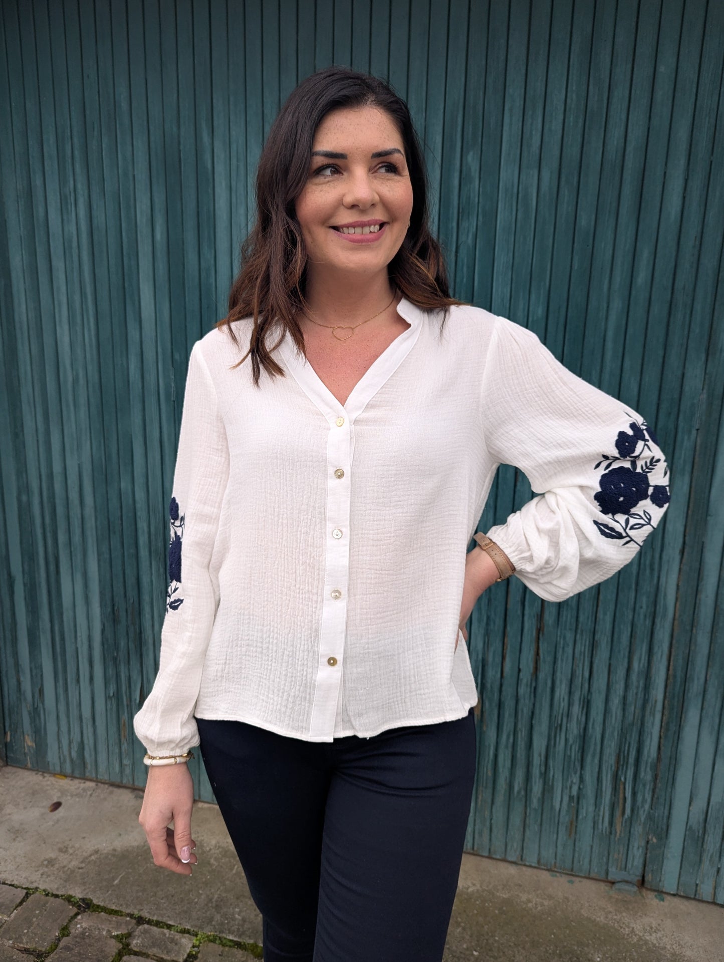 Blouse bohème blanc bleu marine gaze de coton