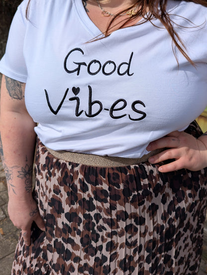 T-shirt GOOD VIBES Curvy (noir)