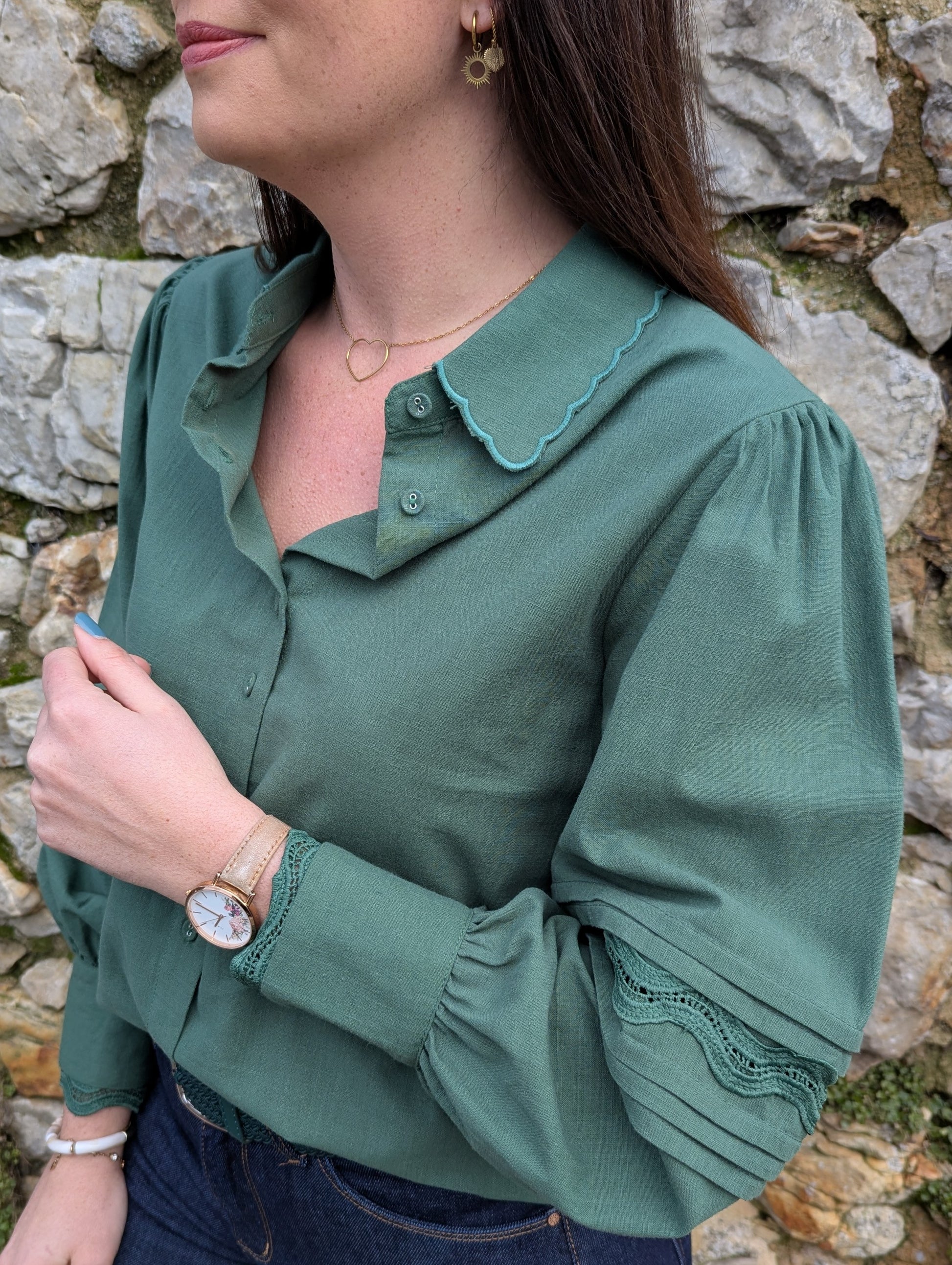 Chemise en coton vert sapin avec dentelle femme