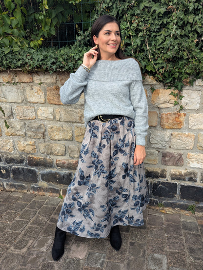 Jupe longue feuilles gris et beige avec fente sur le coté