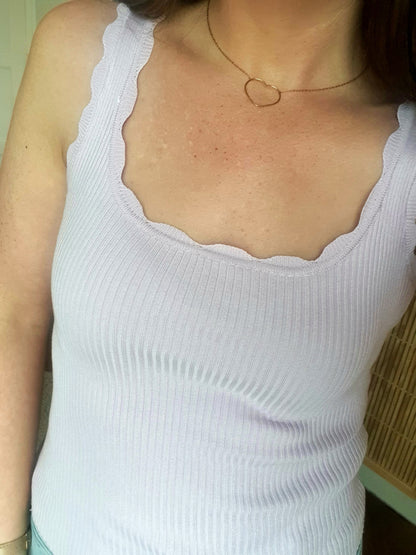 Débardeur lilas en maille cotelé femme dos nu et bretelles