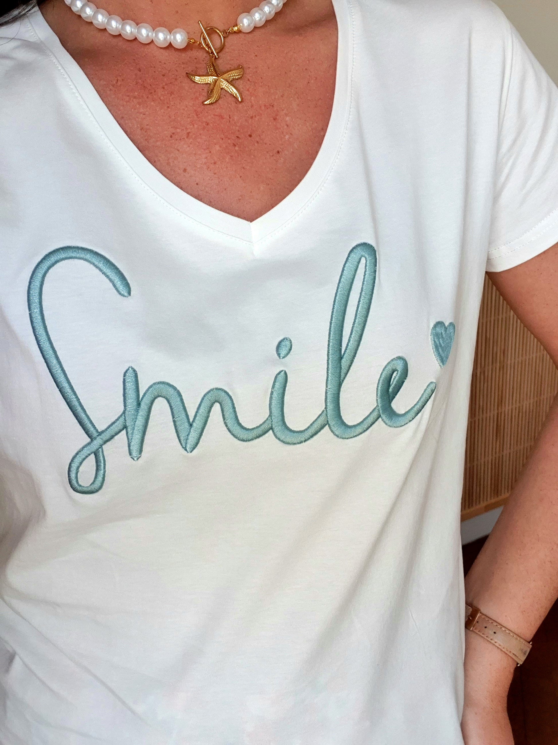 T-shirt Smile blanc et vert d'eau oversize col v pour femme