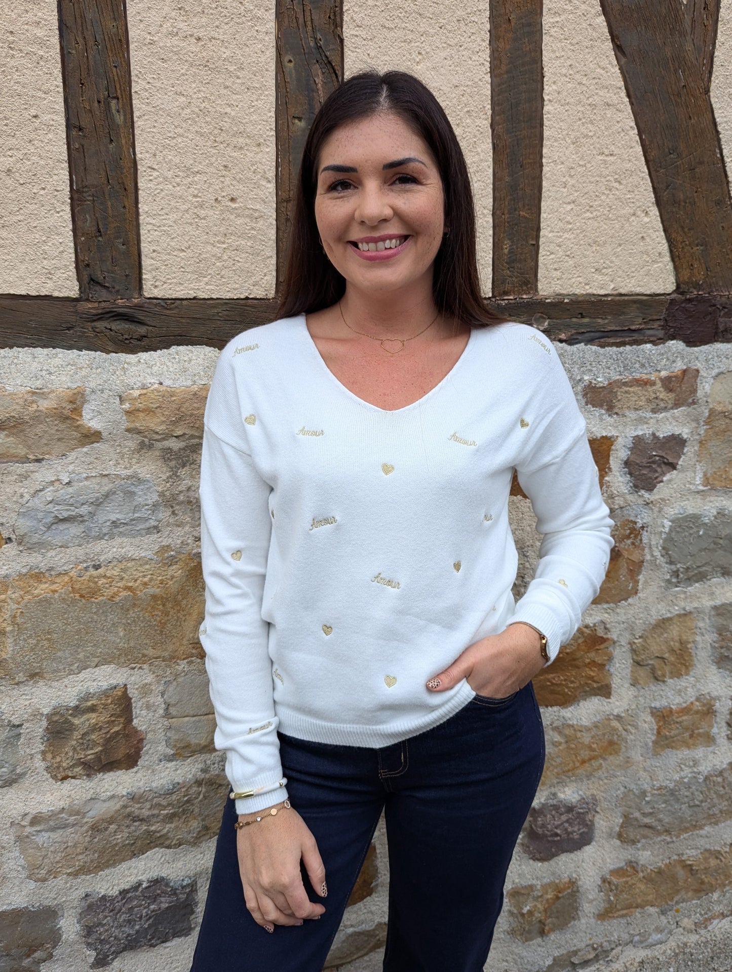 Pull blanc et doré amour avec coeurs brodés femme
