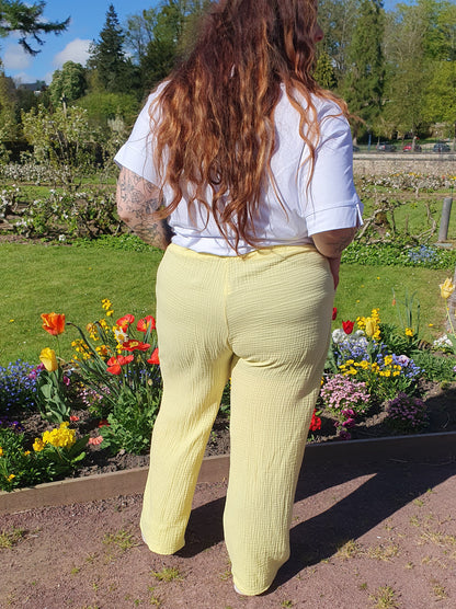 Pantalon gaze de coton couleur jaune tissu grande taille