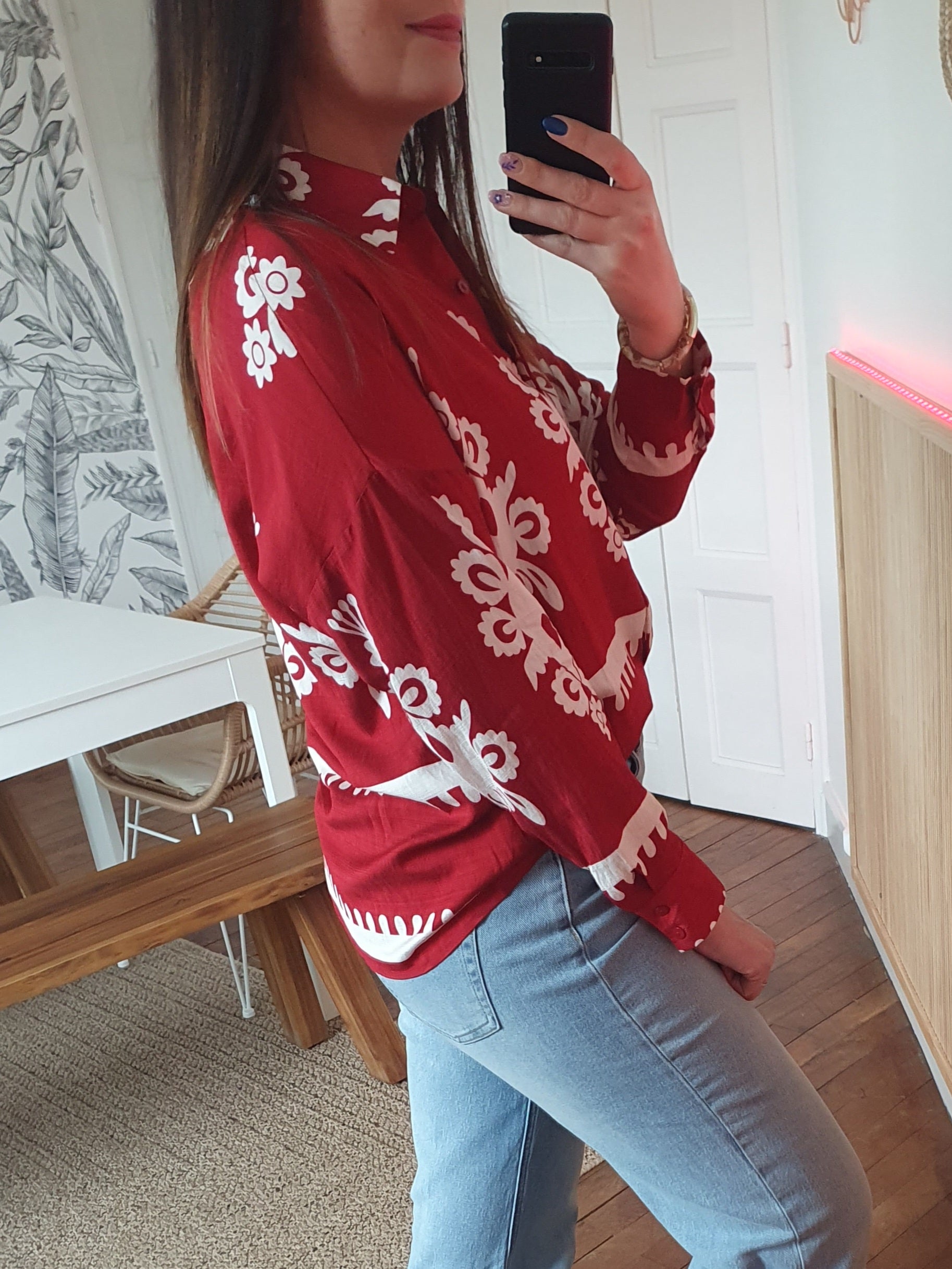 Chemise femme bordeaux et blanc matière fluide
