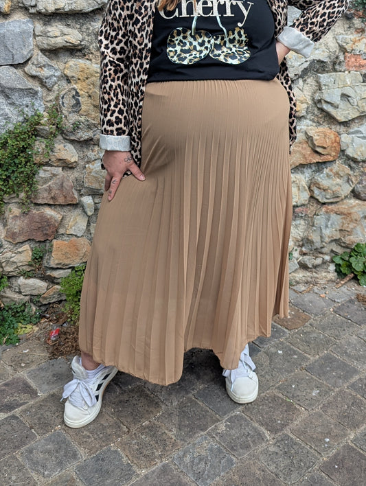 Jupe longue plissée camel grande taille collection curvy