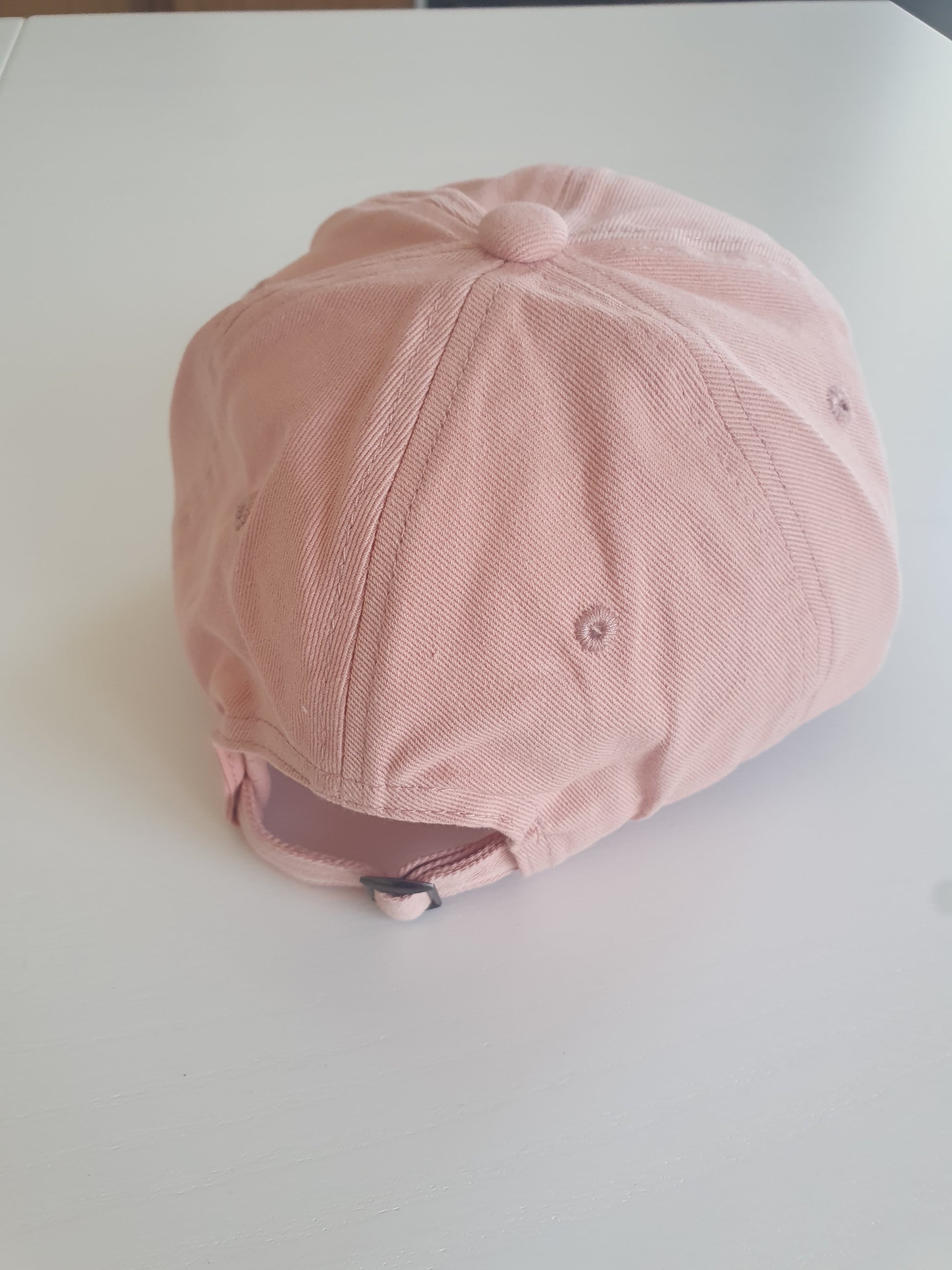 Casquette femme fille rose saumon et rouge coeur bichette