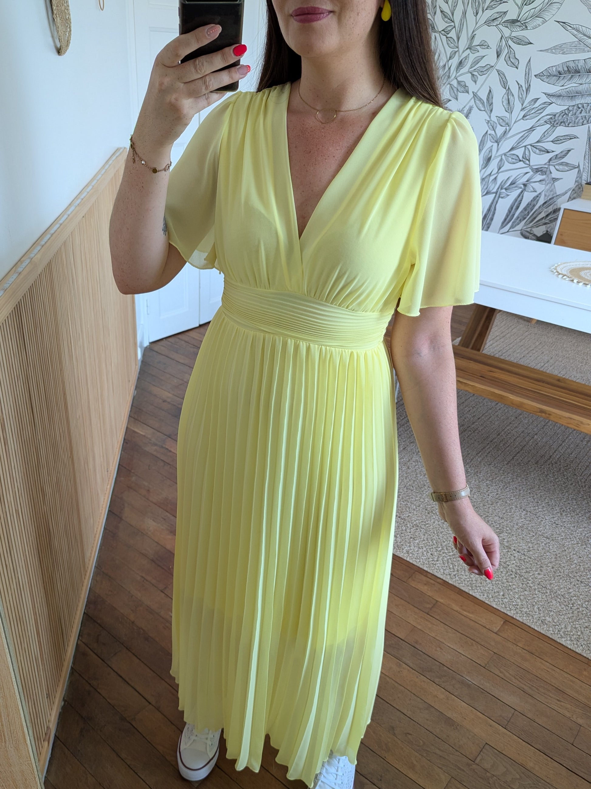 Robe longue cérémonie jaune pale plissée manches courtes