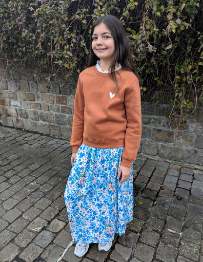 Sweat camel avec col dentelle blanche pour fille