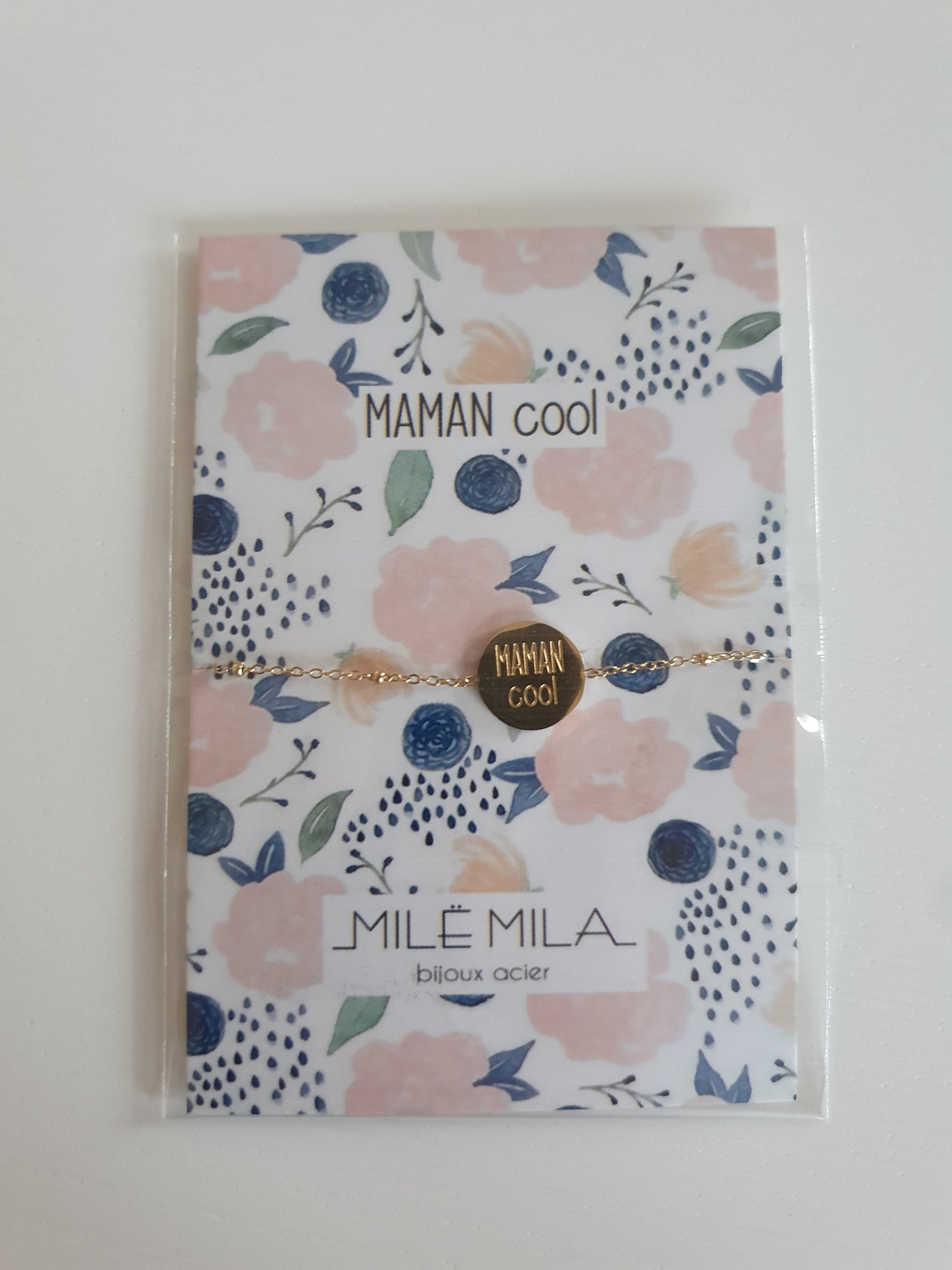 Bracelet maman pour fête des mères idée cadeau avec carte
