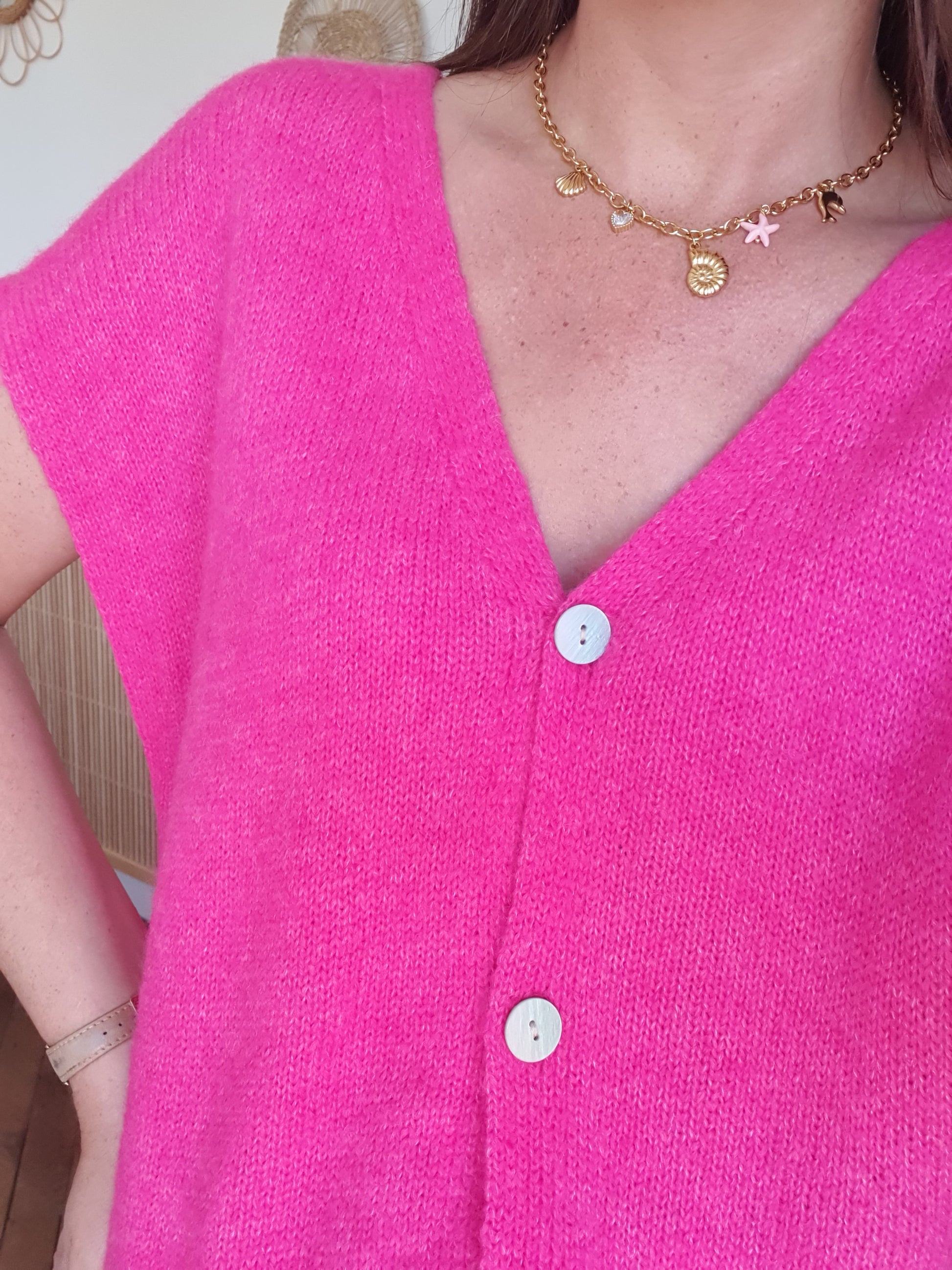 Collier doré avec breloques charms coquillage étoile de mer