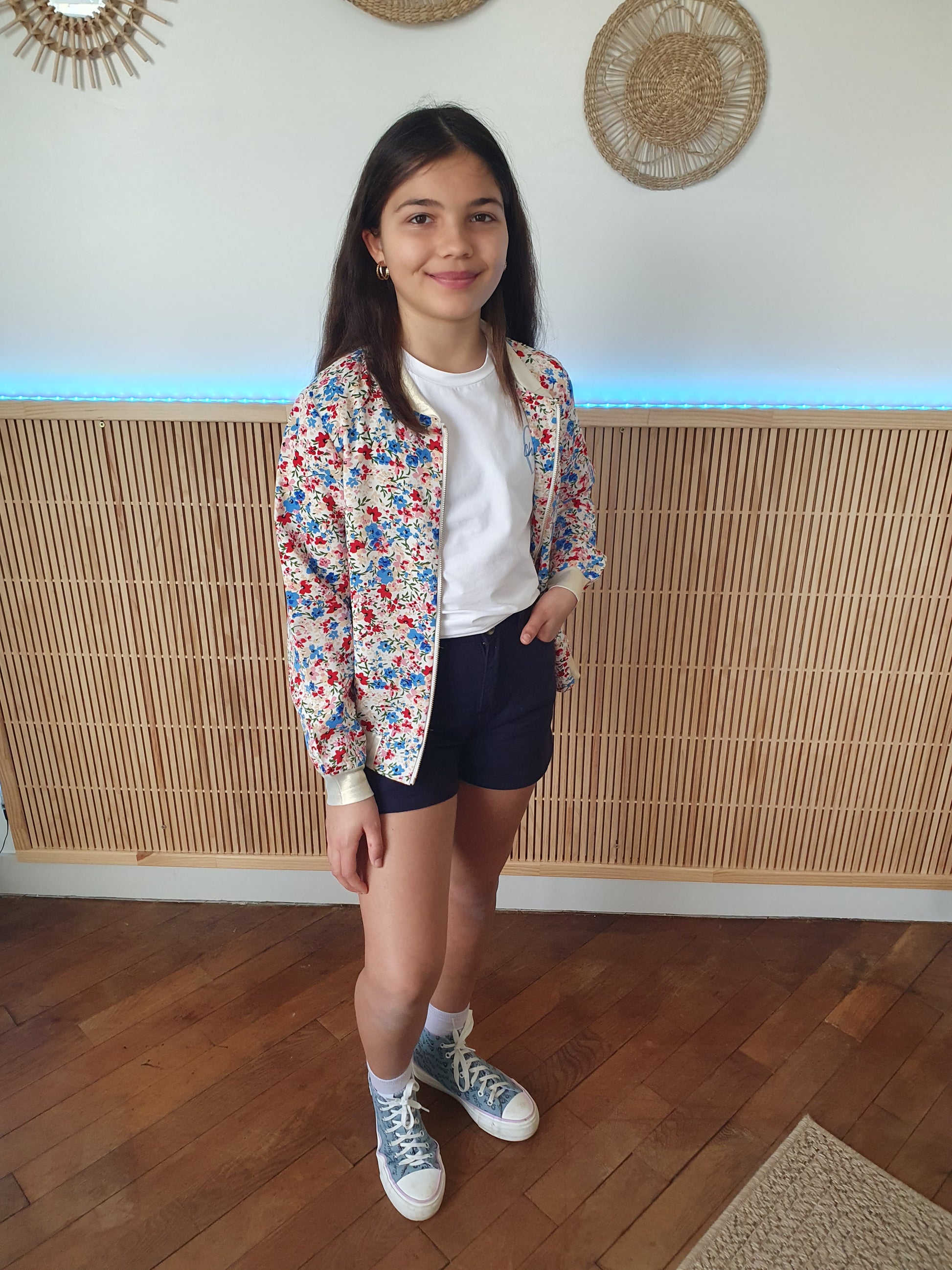 Short en toile fille couleur bleu marine taille haute
