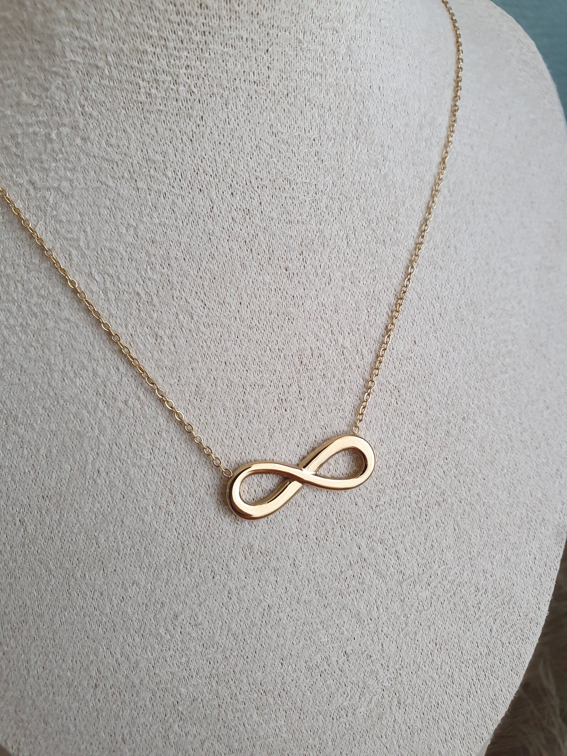 Collier signe infini acier inoxydable doré et argenté femme